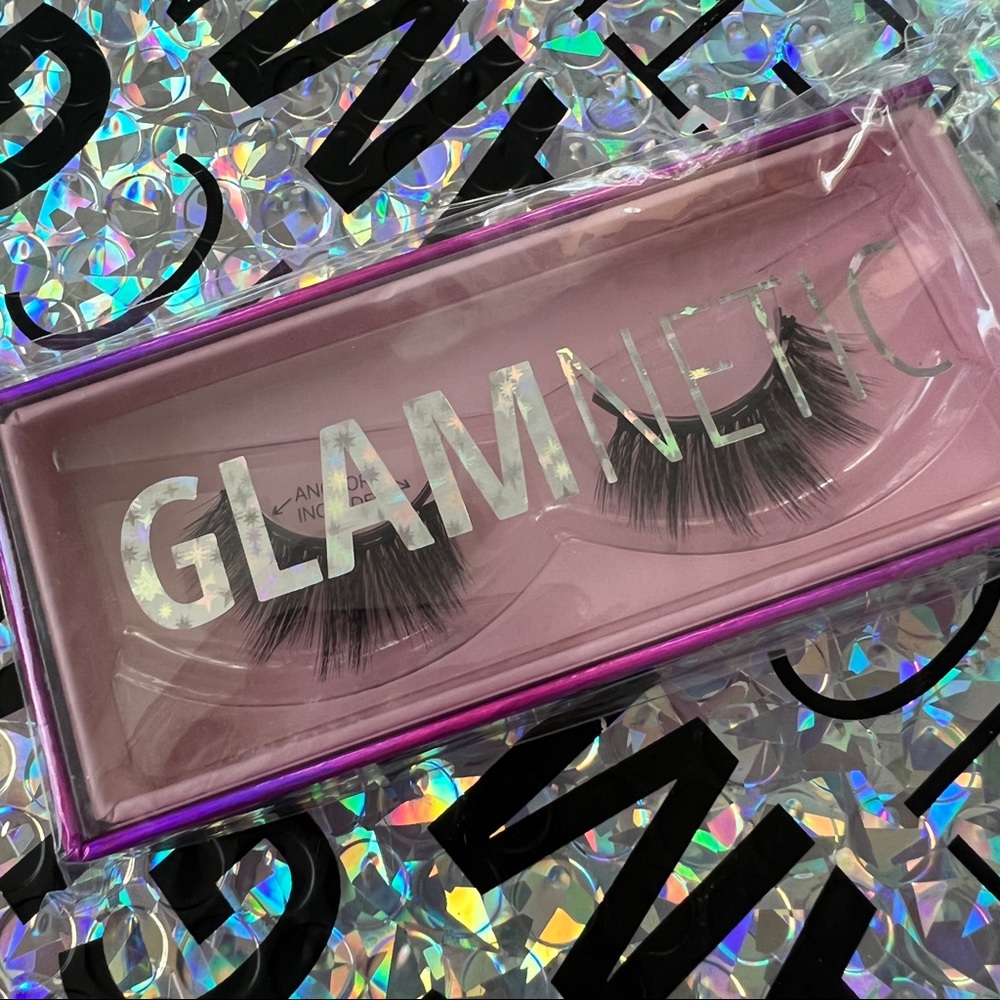 GLAMNETIC | VIRAL LASHES - Picture 3 of 5